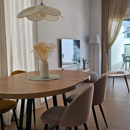 Апартаменты Albayda Garden Гранада
